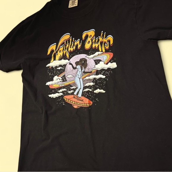 Kaitlin Butts T-Shirt - Picture 2 of 3